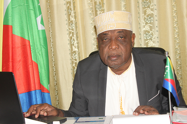image Assises nationales / Quand Belou recadre Mouigni Baraka